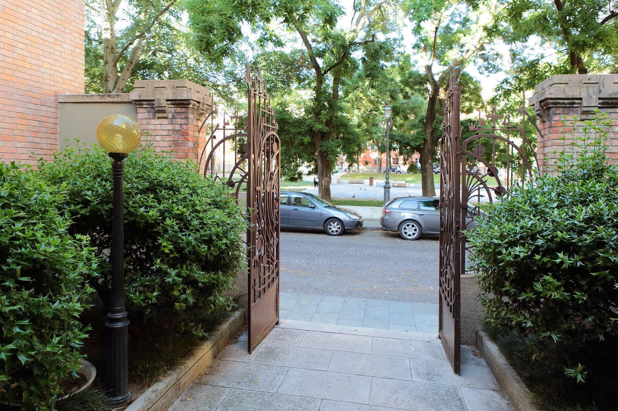 Residence Liberty Parma Kültér fotó